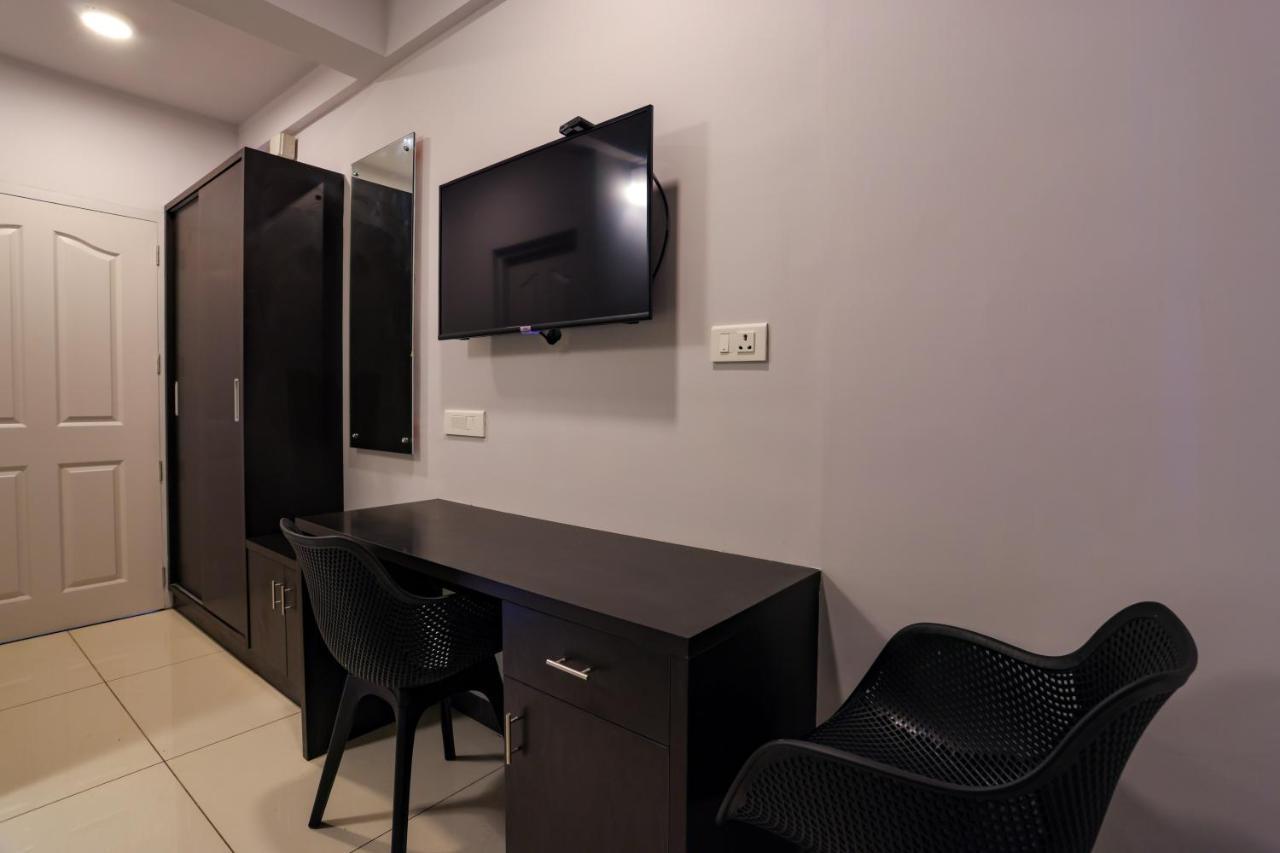 Bed and Breakfast Ivy Residency Thiruvananthapuram Zewnętrze zdjęcie